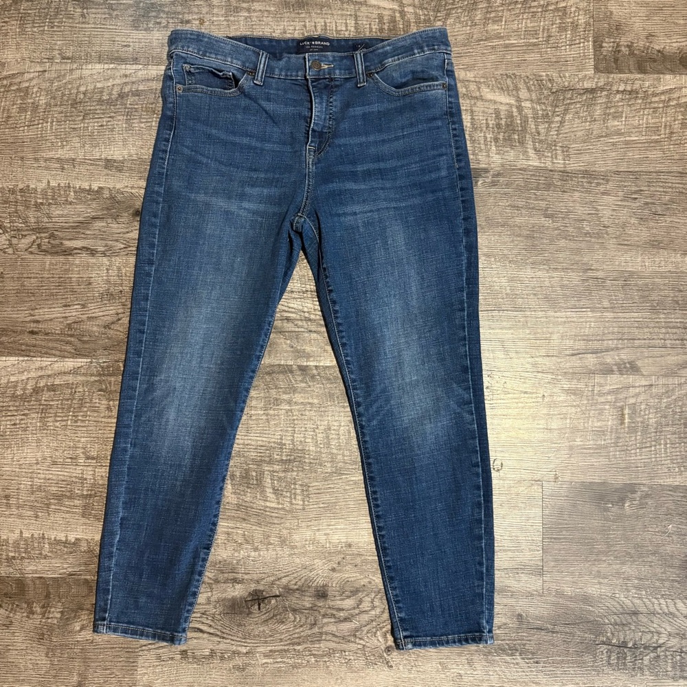 Lucky Brand Women's Blue Ankle Jeans